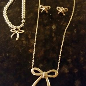 Tiffany & Co Bow Set