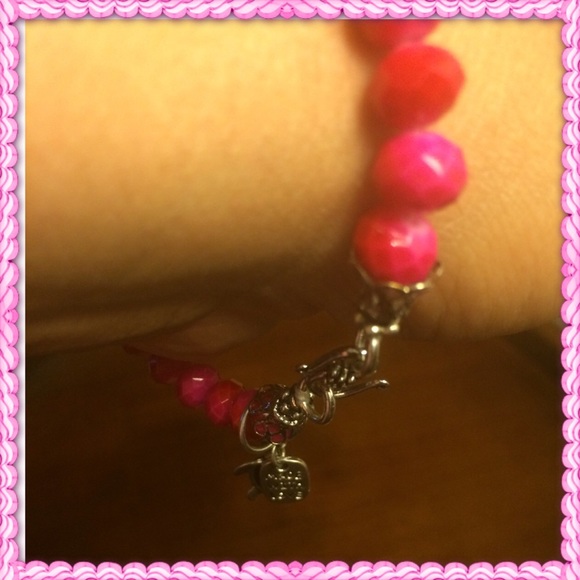 Pink Bead Bracelet - Picture 4 of 4