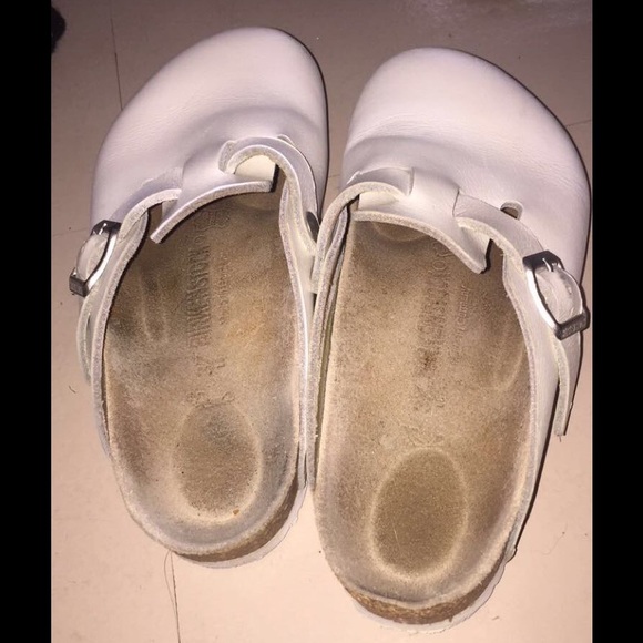 White leather Birkenstock Clogs