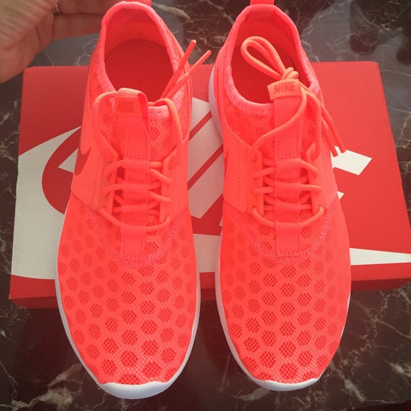 NIKE women's classic shoes Sz 7.5 new - Picture 3 of 4