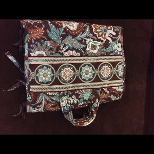 Vera Bradley travel bag