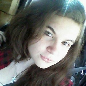 Meet your Posher, Juliette