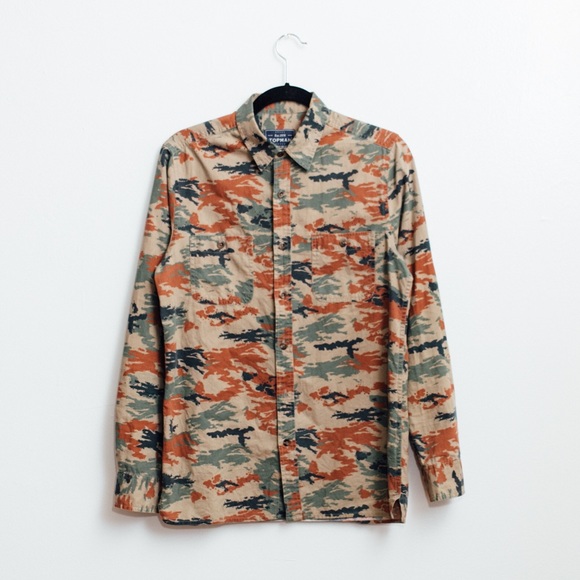 TOPMAN DESERT CAMO BUTTON-UP