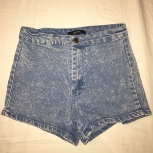 FOREVER 21 SHORTS