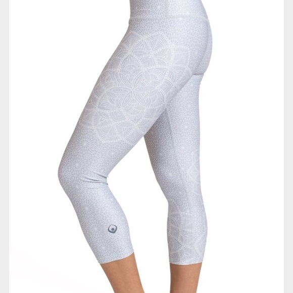 Inner fire yoga capris