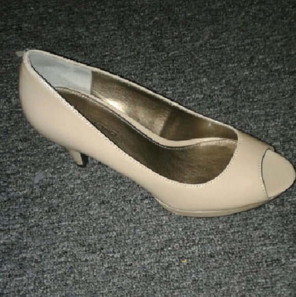 Nude heels
