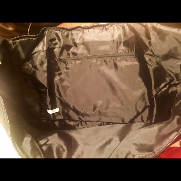 Sold 👜 - Picture 4 of 4