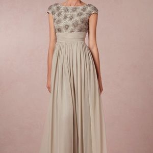 🎉Elegant evening dress with intricate beading🎉