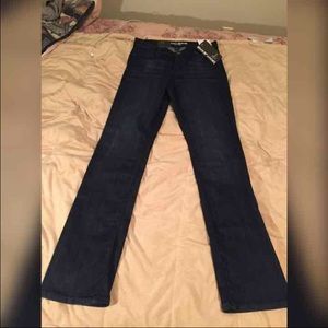 DKNY JEANS