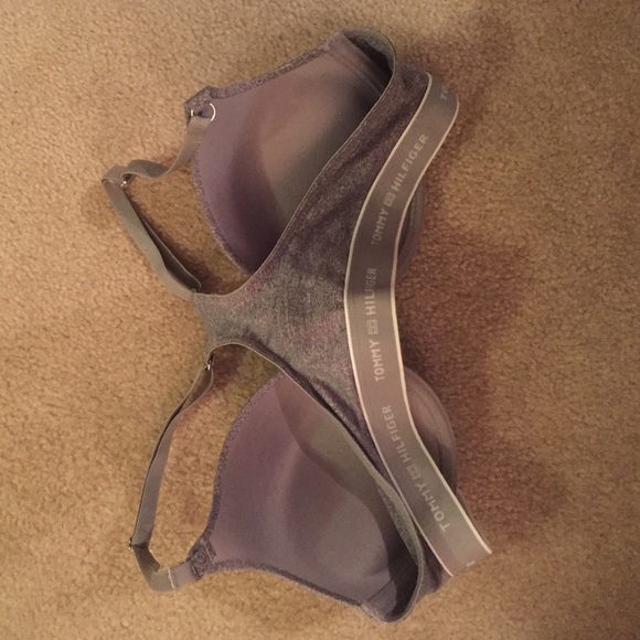 TRADED Tommy Hilfiger Grey Racerback Push Up Bra - Picture 3 of 3