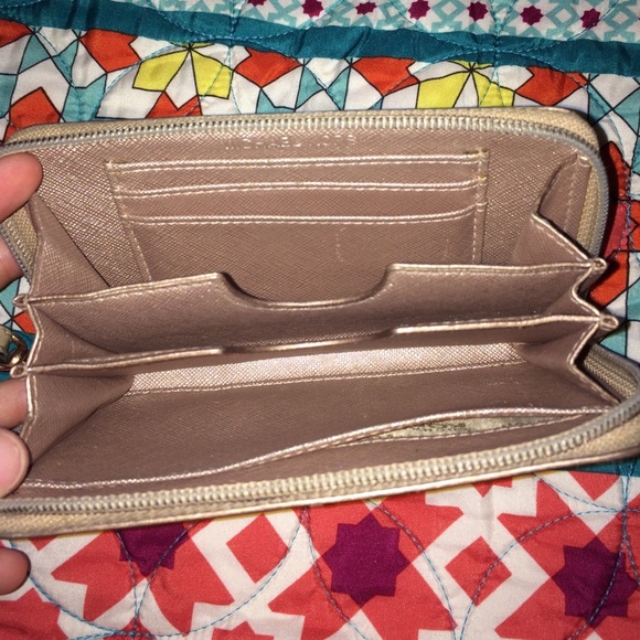 CLAIM IT NOW!! - Picture 3 of 3