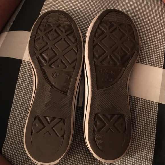 Blue size 8 converse - Picture 3 of 3