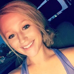 Meet your Posher, Allie