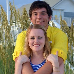 Meet your Posher, Dakota