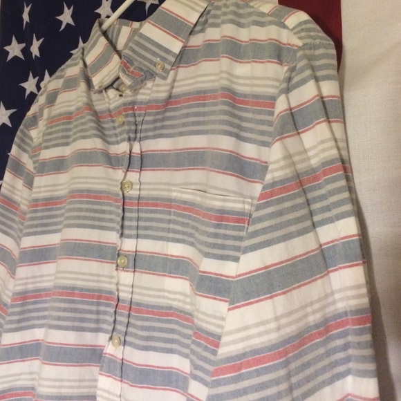 Long sleeve button-up shirt - Picture 4 of 5