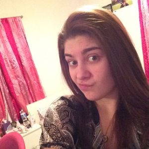 Meet your Posher, Bethany