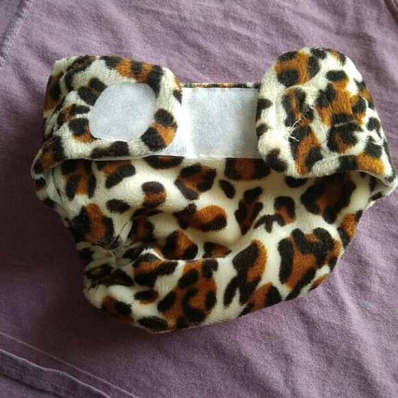 Cloth diaper cover - Picture 1 of 2