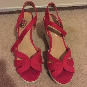 Red wedges
