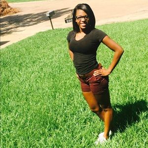 Meet your Posher, Kimberlee