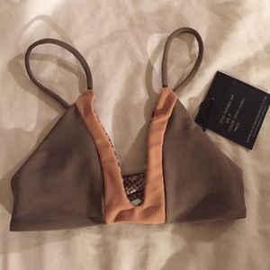 Acacia Pupukea top NWT