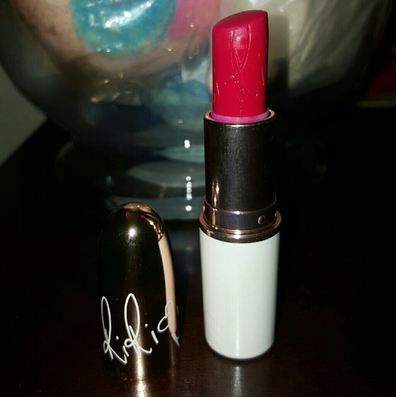 MAC Pleasure Bomb - Picture 2 of 2