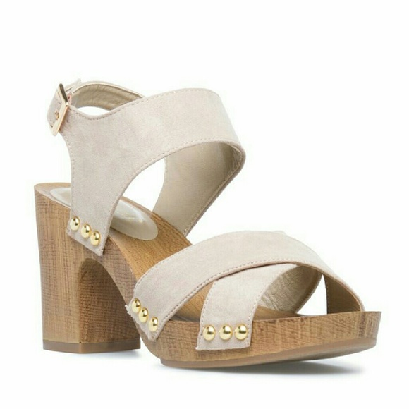 👠 Ruthie sandals. - Picture 2 of 3