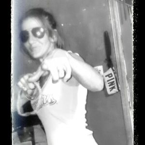 Meet your Posher, Angela