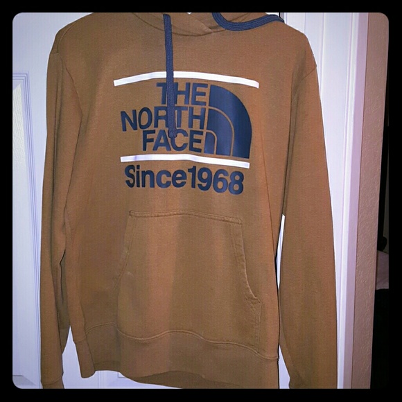 Men's Northface Sweatshirt