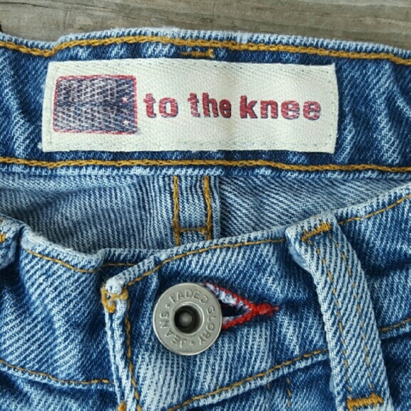 ❌SOLD❌Vintage High Waisted Denim Shorts Size 6 - Picture 4 of 4