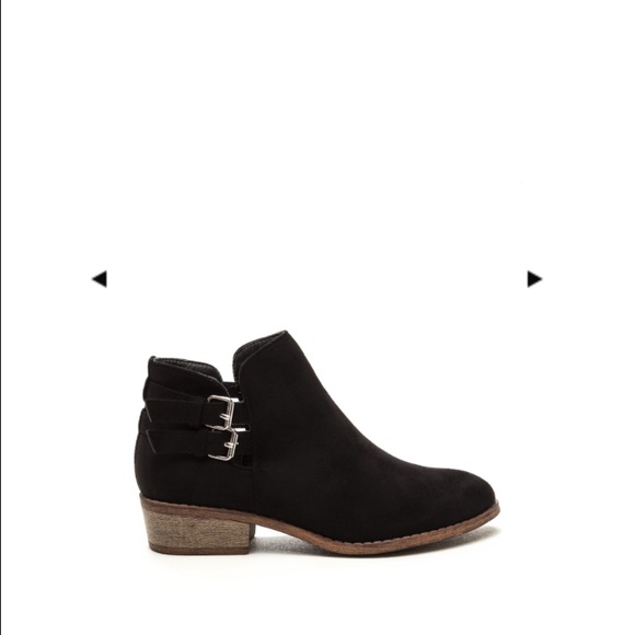 Boots - Picture 1 of 4