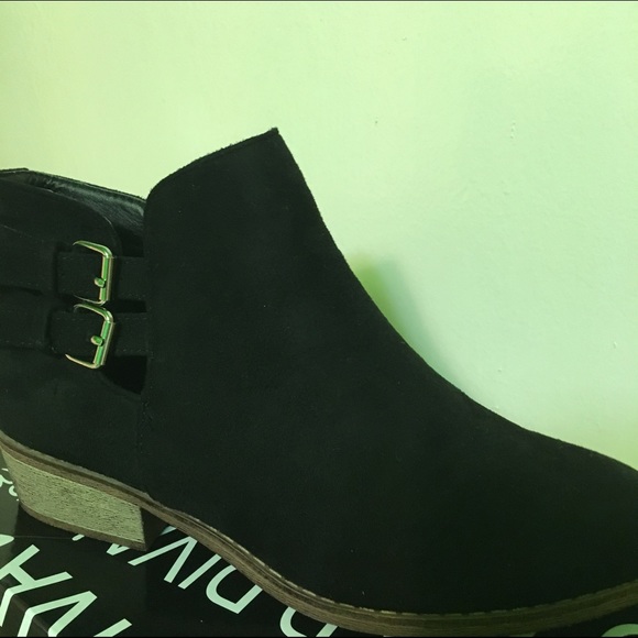 Boots - Picture 4 of 4