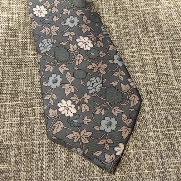 Hermes Tie