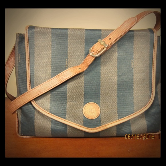 Vintage NM FENDI Pequin Shoulder Bag