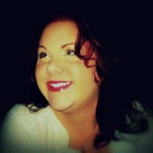 Meet your Posher, Candi