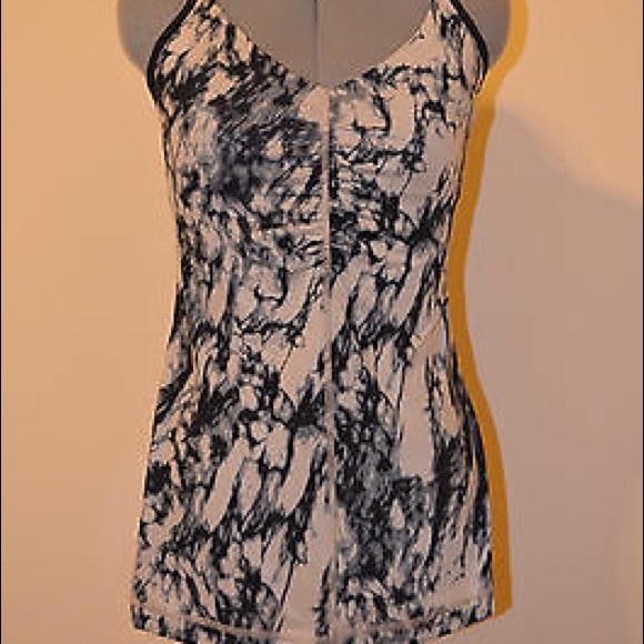 Lululemon Open Your Heart Tank - image 3