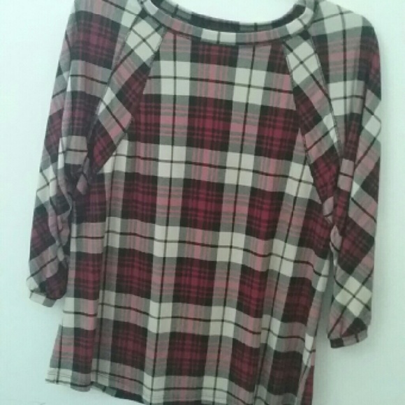 Plaid top