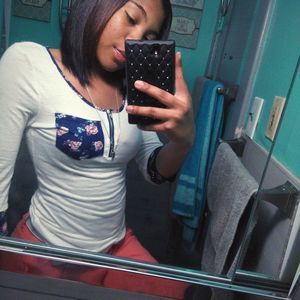 Meet your Posher, Ariel