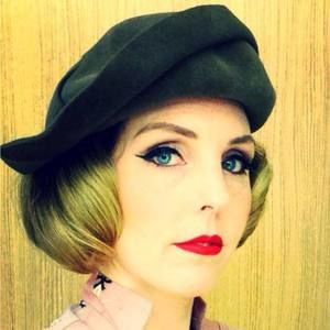 Meet your Posher, Jackie