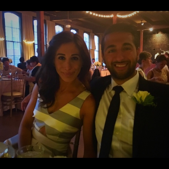 Meet your Posher, Elize - Picture 1 of 1