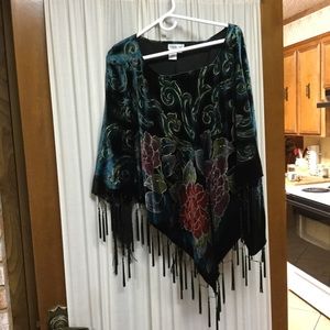 Cold water Creek Shrug