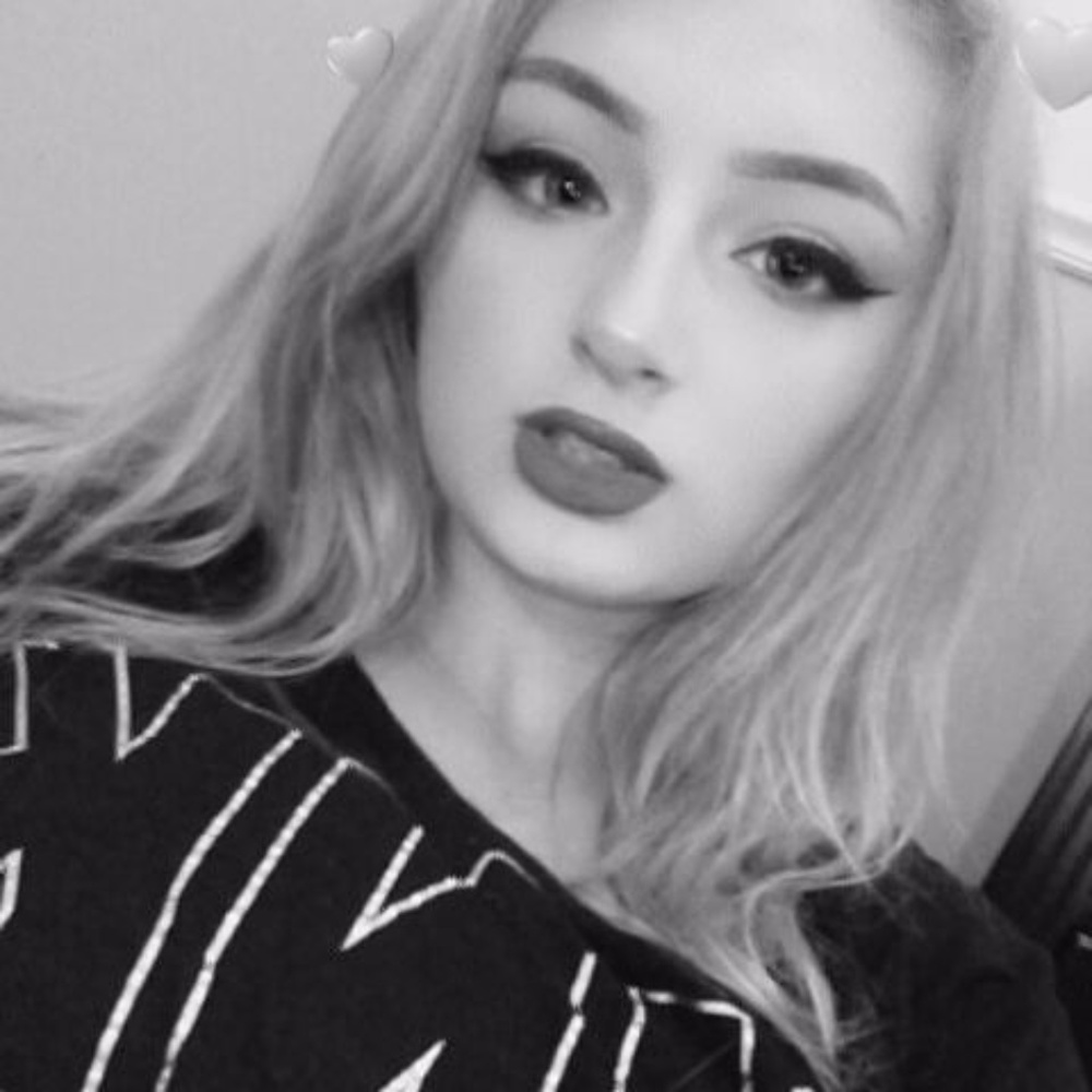 Meet your Posher, Lacey