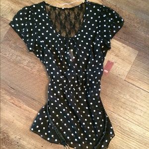 Bundle of dressy tops