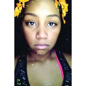 Meet your Posher, Karimah