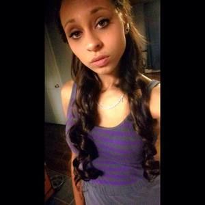 Meet your Posher, Victoria