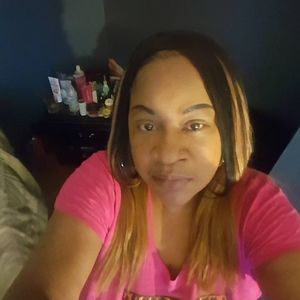 Meet your Posher, Lela