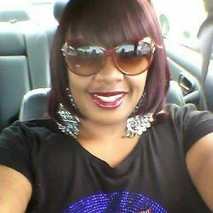 Meet your Posher, Juluander