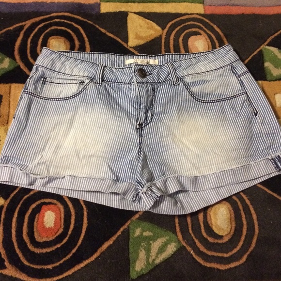 Forever 21 Shorts