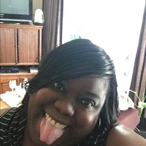 Meet your Posher, Tatia