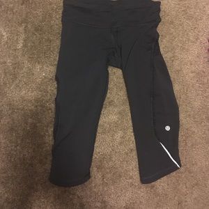 Lululemon crop leggings