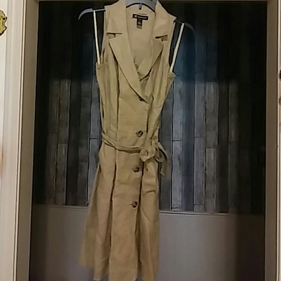 tan button up dress